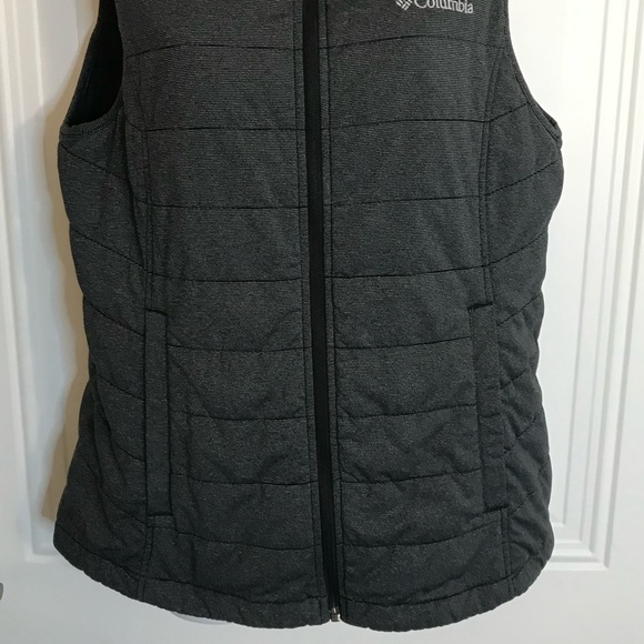 Columbia Women's M Charcoal Gray Zip Up Quilted Puffer Vest with pockets in EUC - Picture 5 of 16